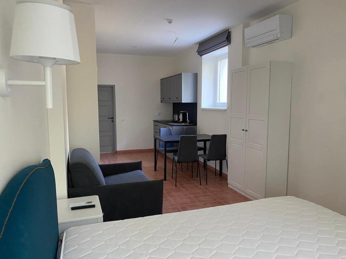 Dvi Nidos Hotel Kültér fotó